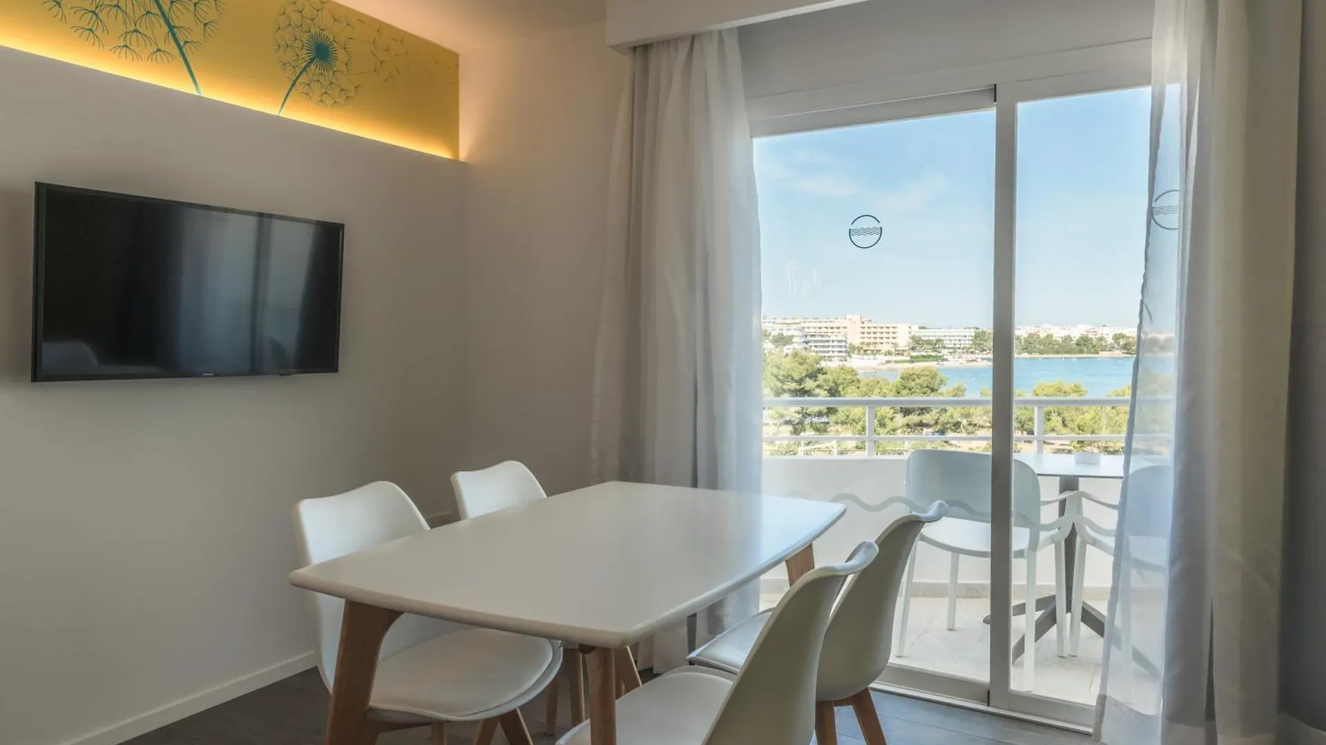 شقة فندقية سان أنطونيو Apartamentos La Kiki